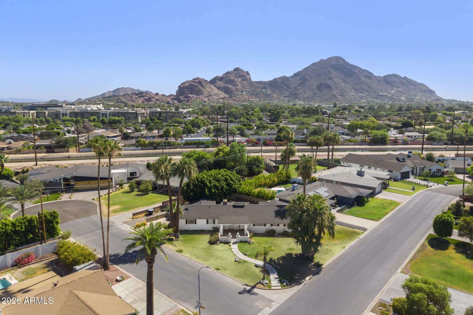 4228 E Patricia Jane Drive, Phoenix, AZ 85018 Main Photo