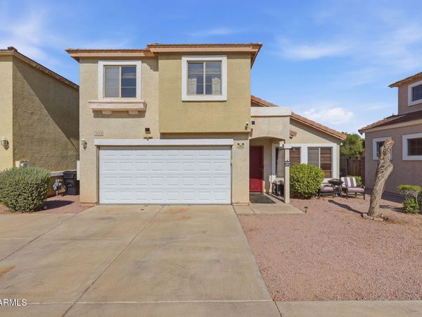 1213 S BOULDER Street, Unit B, Gilbert, AZ 85296