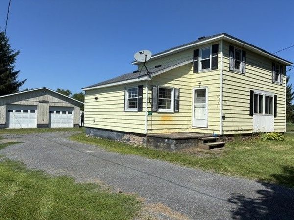 621 Peru Rd. , Jordan, NY 13080