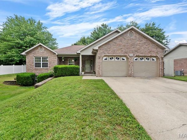 815 Pecan Lane , Cape Girardeau, MO 63755