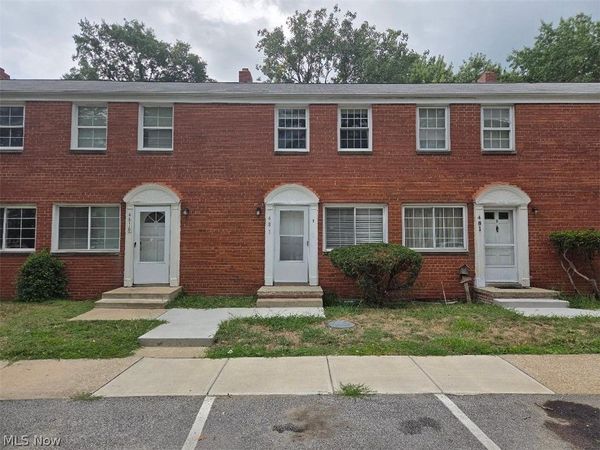 481 Kenwood Drive , Euclid, OH 44123