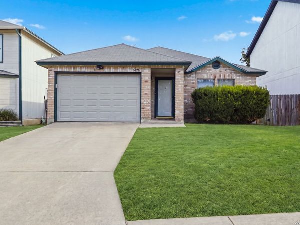 6826 CELES MEADOW DR, Converse, TX 78109