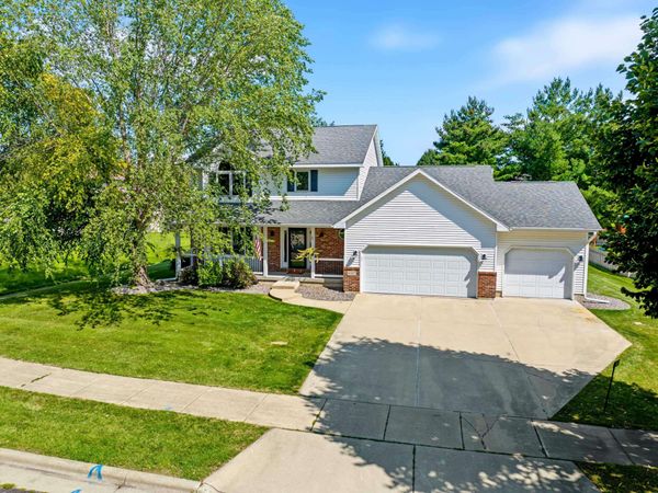 6867 Valiant Drive, Windsor, WI 53598