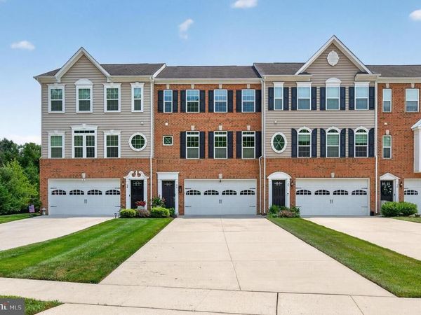 26 ISABELLE COURT, MARLTON, NJ 08053