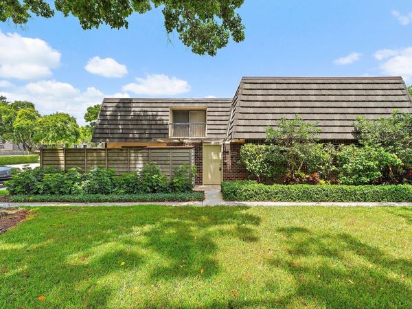 630 6th Terrace, Palm Beach Gardens, FL 33418