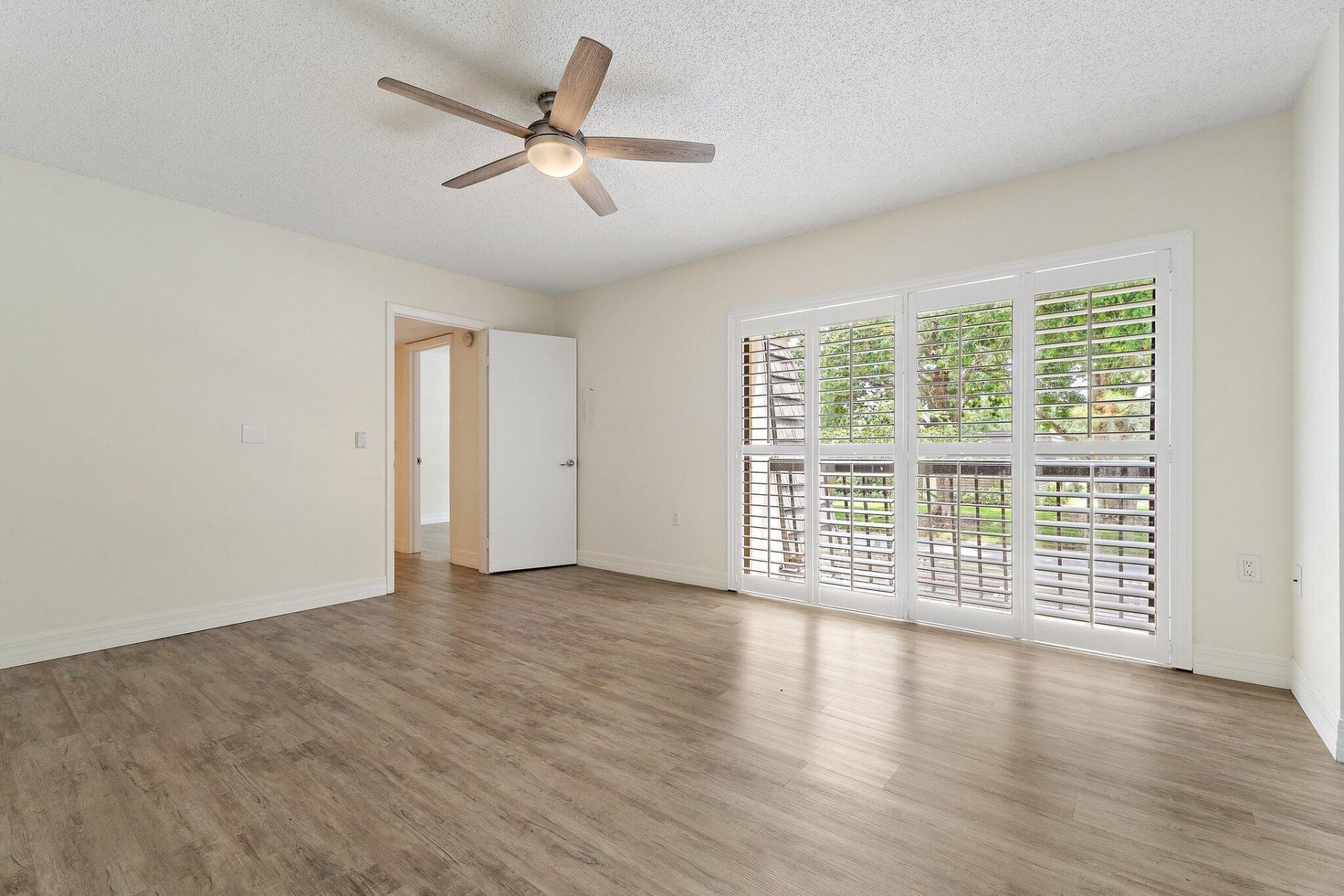 630 6th Terrace, Palm Beach Gardens, FL 33418 Photo