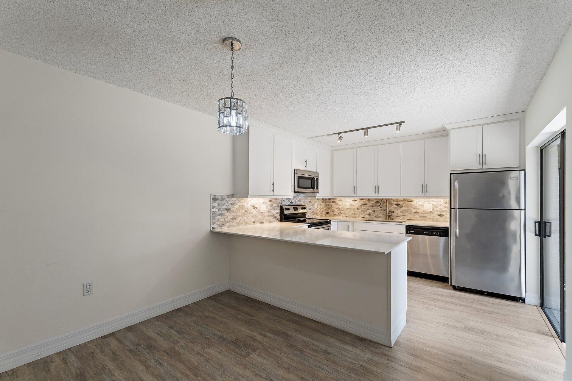 630 6th Terrace, Palm Beach Gardens, FL 33418 Photo