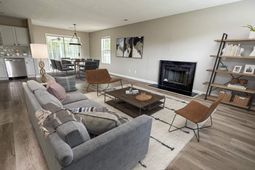 532 Oakbrook Village Road  photo 4