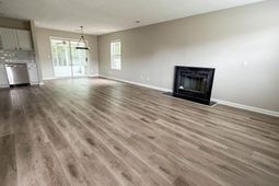 532 Oakbrook Village Road  photo 4