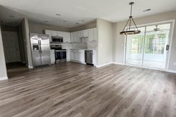 532 Oakbrook Village Road  photo 4