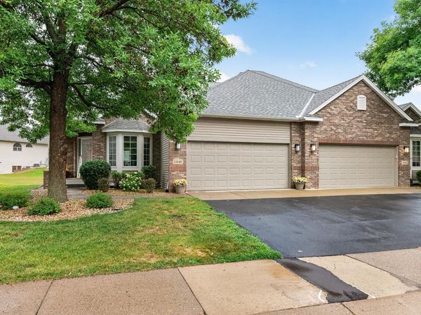 11446 Preserve Lane N, Champlin, MN 55316
