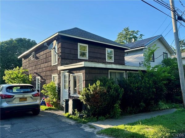 3 High Street , Alexandria Bay, NY 13607