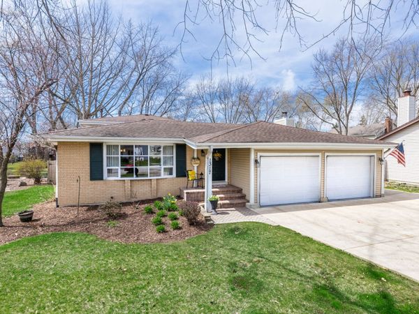 1317 Carol Lane , Naperville, IL 60565