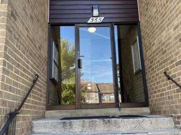565 FLORIDA AVENUE, Unit 203, HERNDON, VA 20170