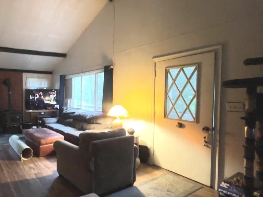 104 Spyglass Hill Road, Tobyhanna, PA 18466 Main Photo