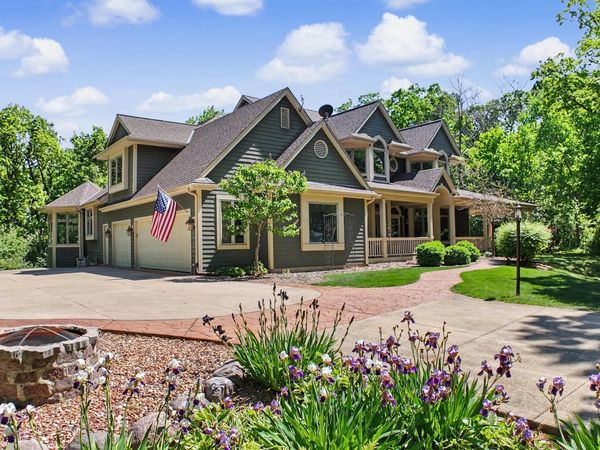 12301 W Ryan, Unit RD, Franklin, WI 53132
