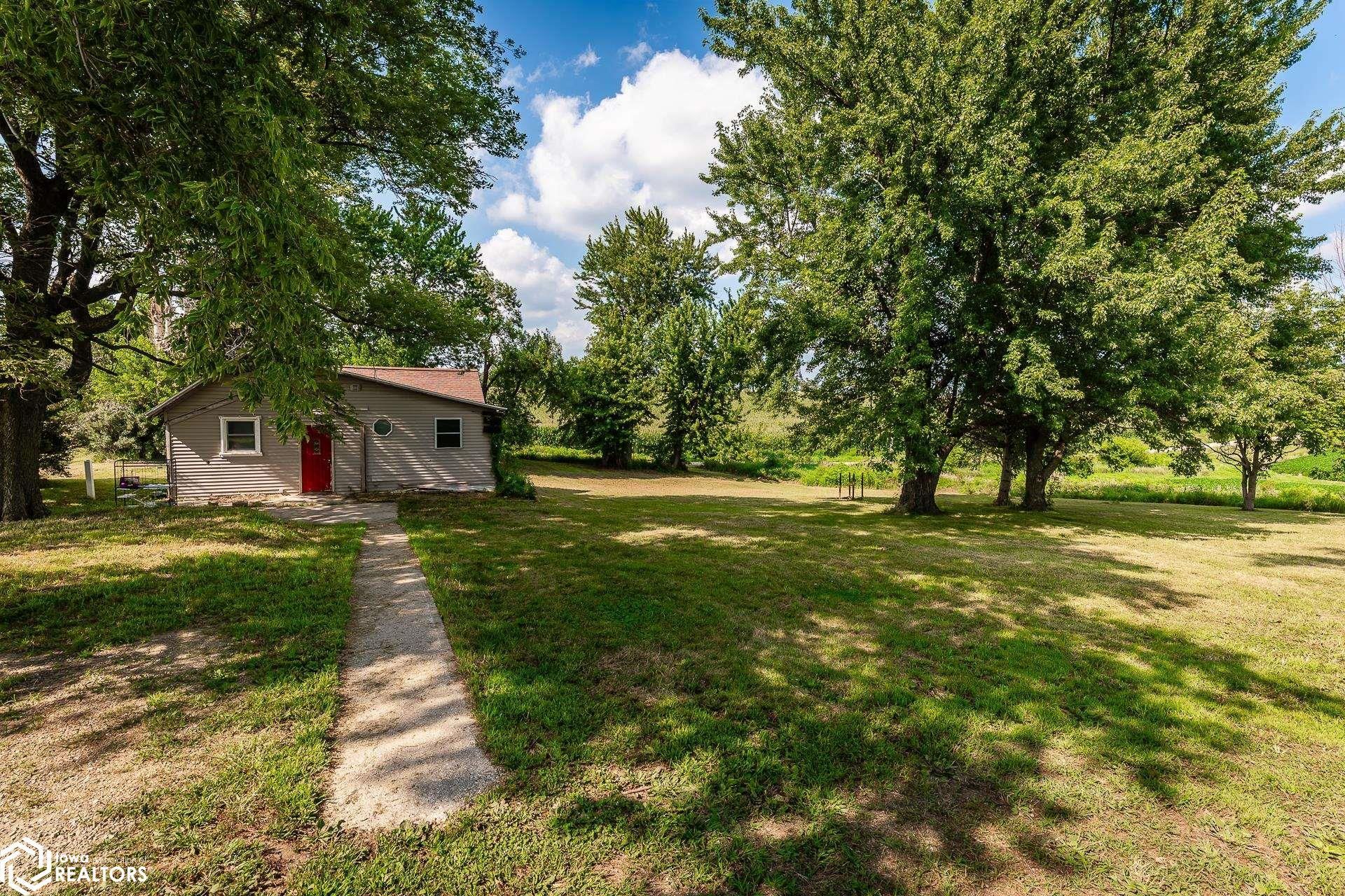1280 Hopkins Avenue, Union, IA 50258 Main Photo