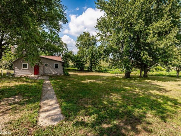 1280 Hopkins Avenue, Union, IA 50258