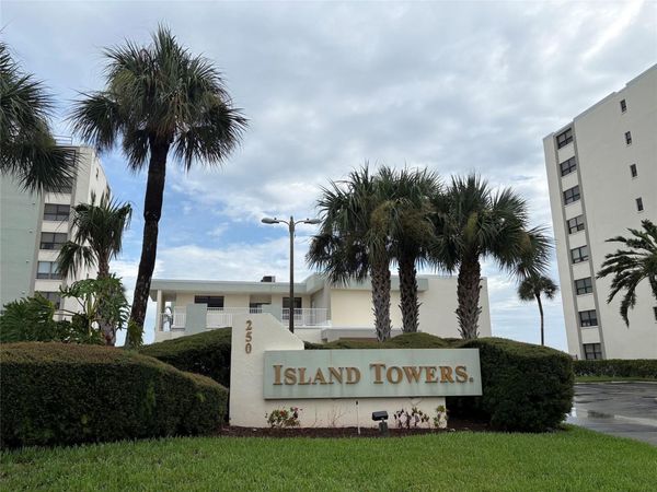 250 WOODETTE DRIVE, Unit A, DUNEDIN, FL 34698
