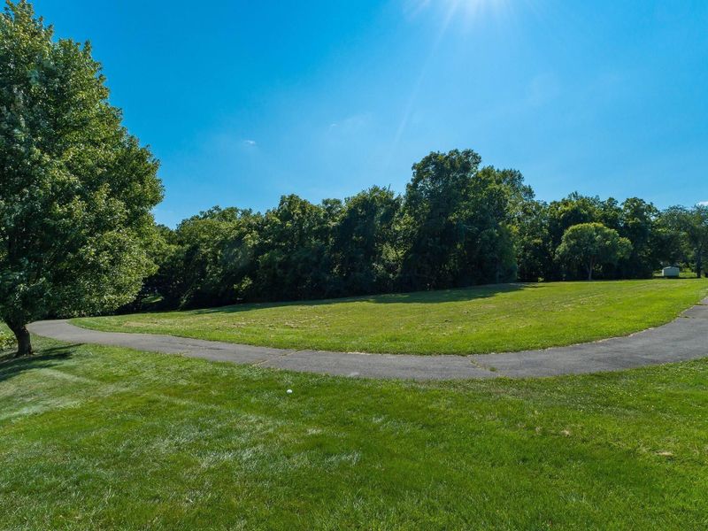 1949 Rockdale Drive, Unit 32, Columbus, OH 43229 Photo 28