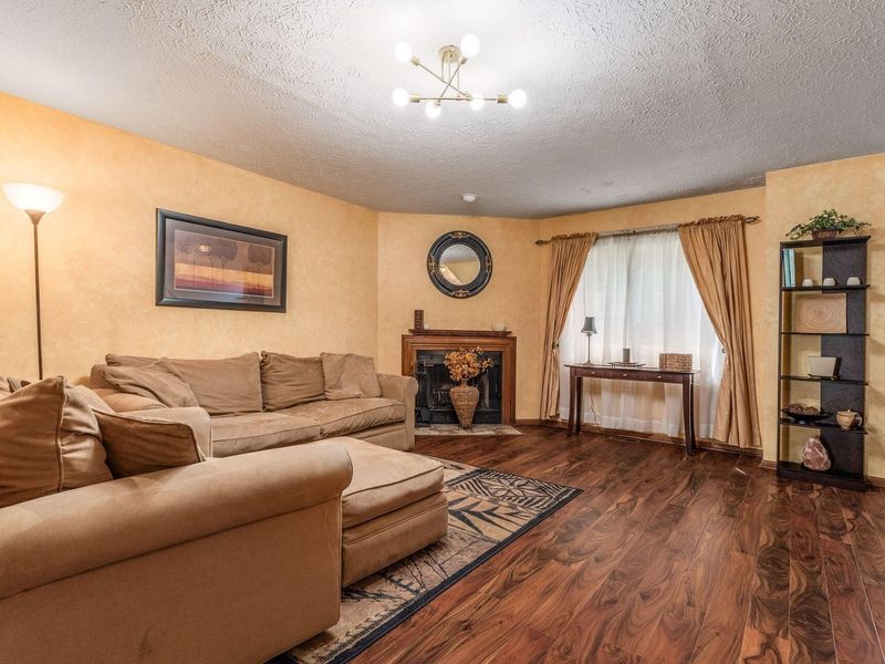 1949 Rockdale Drive, Unit 32, Columbus, OH 43229 Photo 4