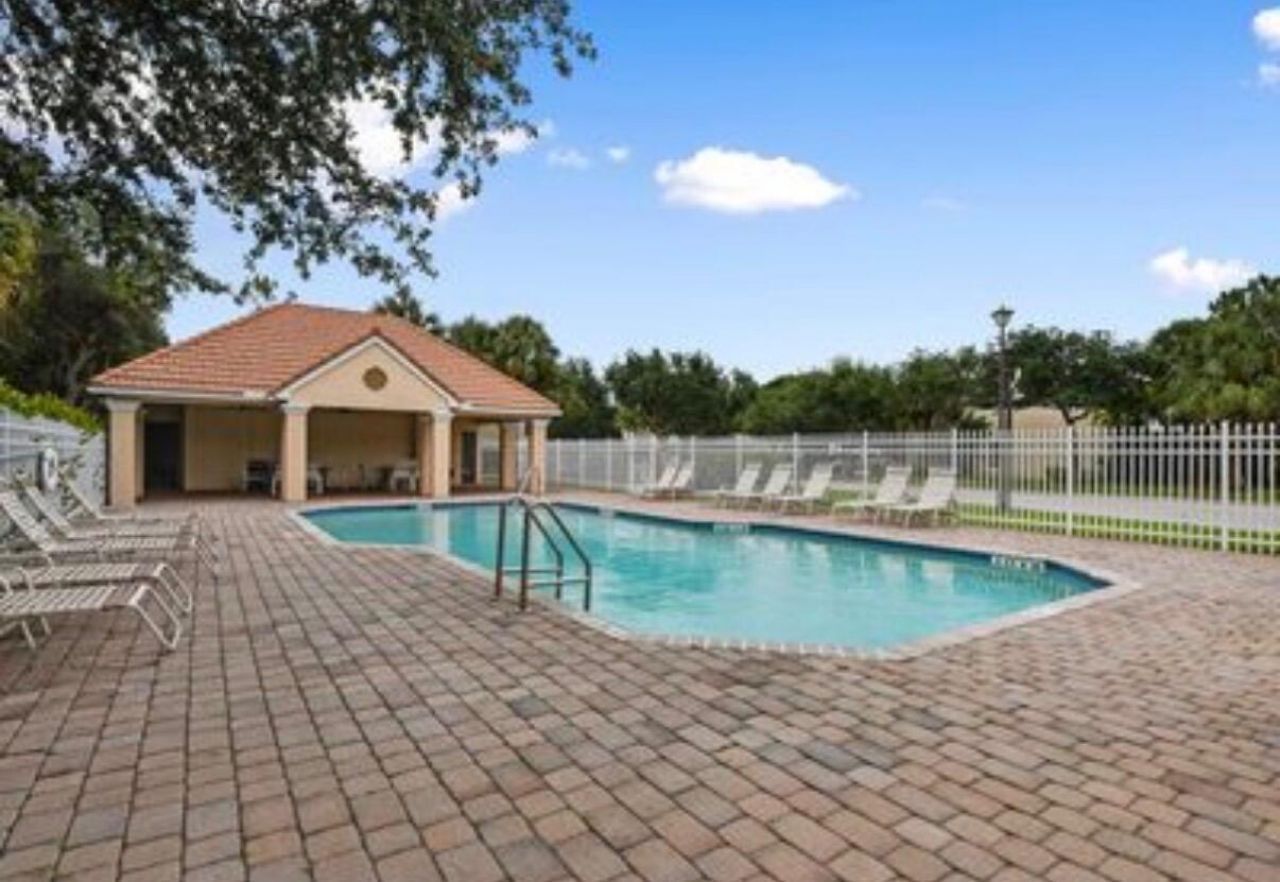 9114 Villa Palma Lane, West Palm Beach, FL 33418 Photo