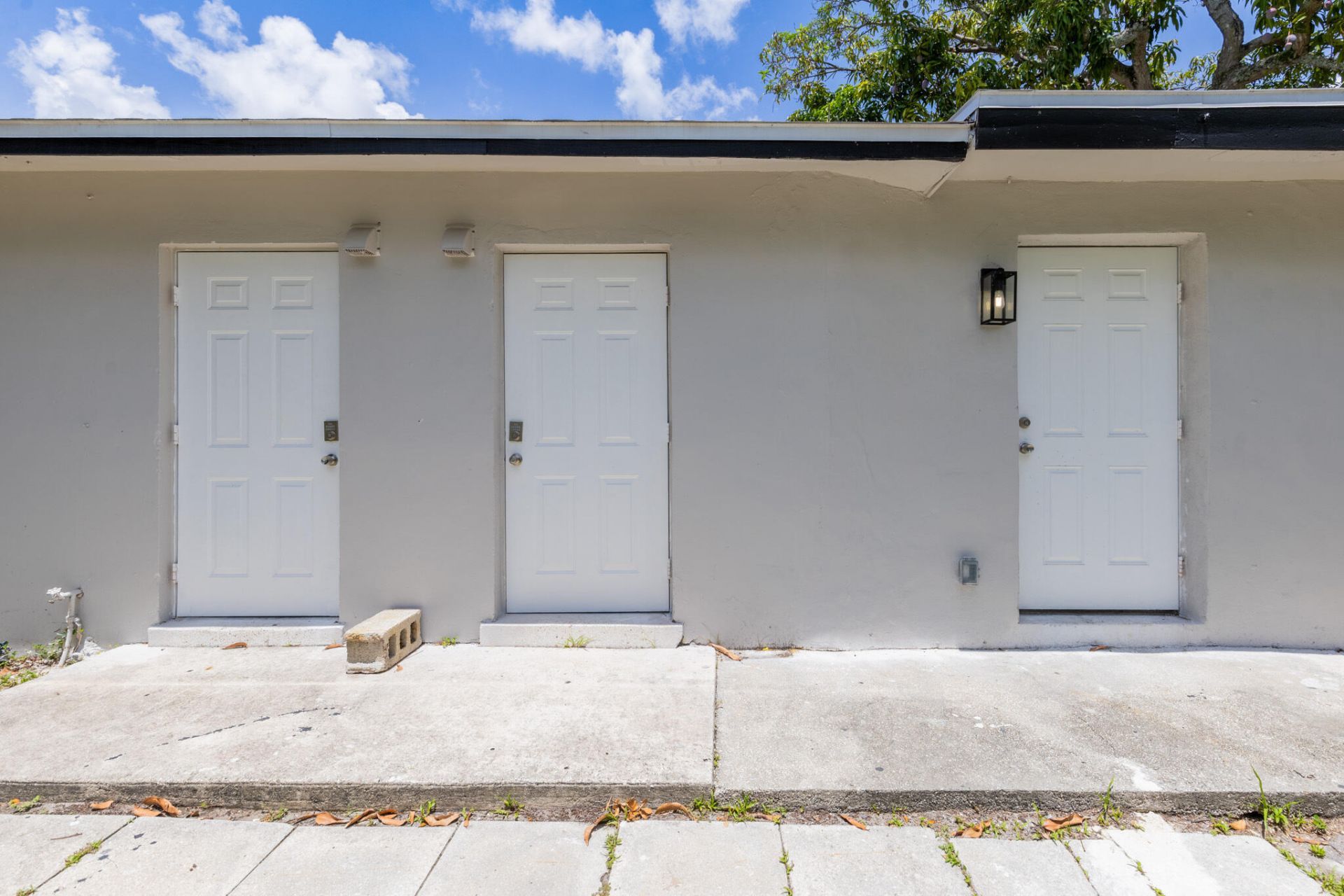 2921 NW 11th Street, Fort Lauderdale, FL 33311 Photo