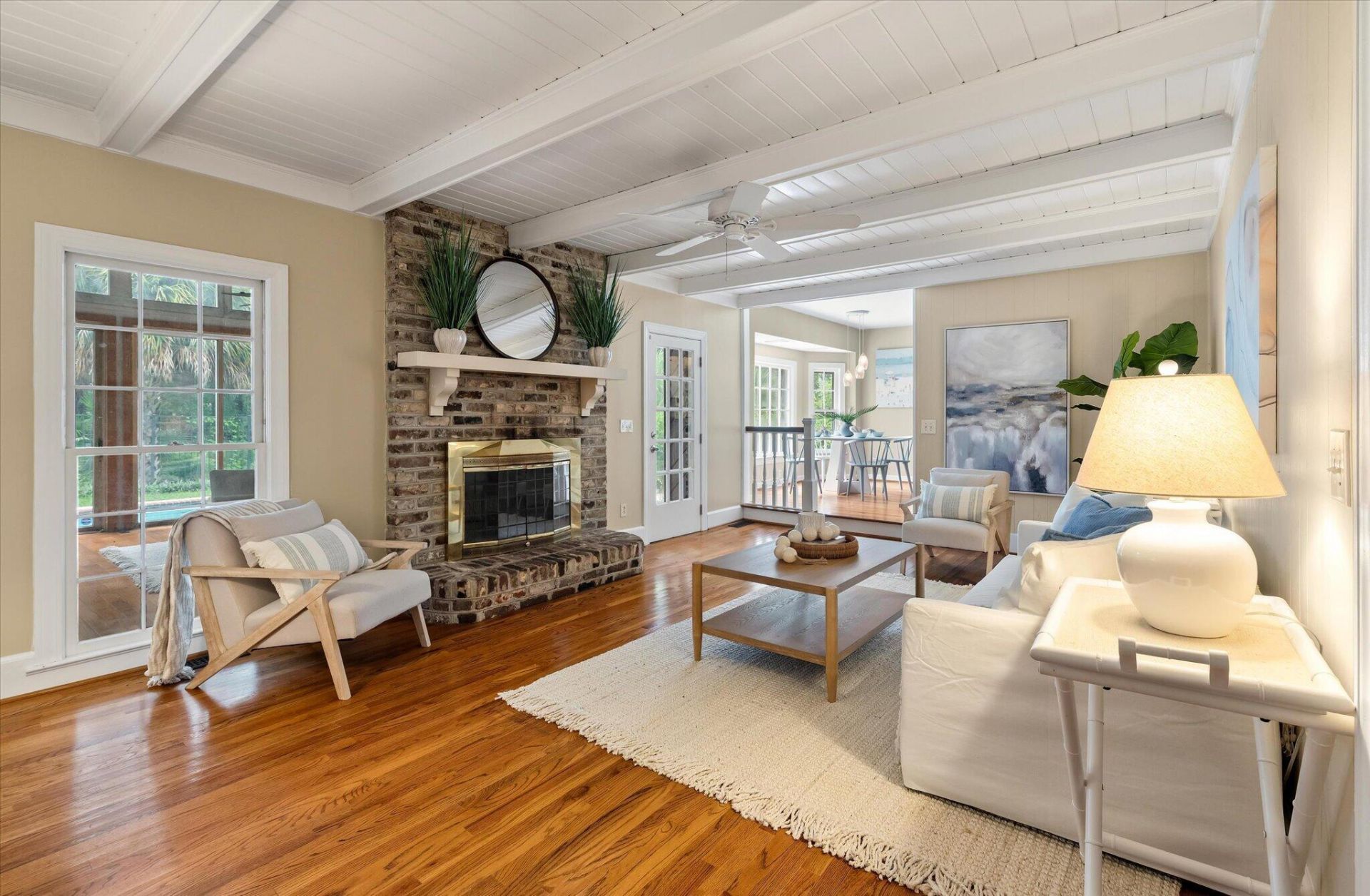 975 Harbortowne Road Photo 17