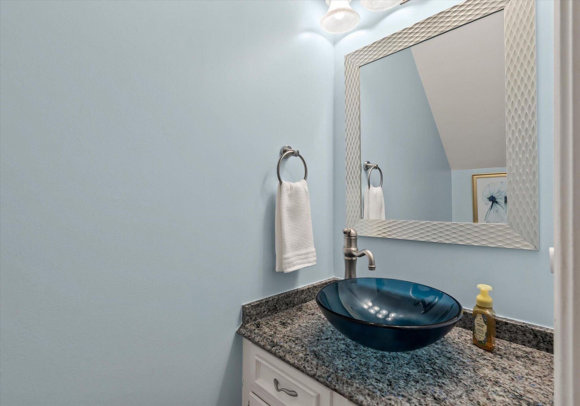 975 Harbortowne Road Photo 23
