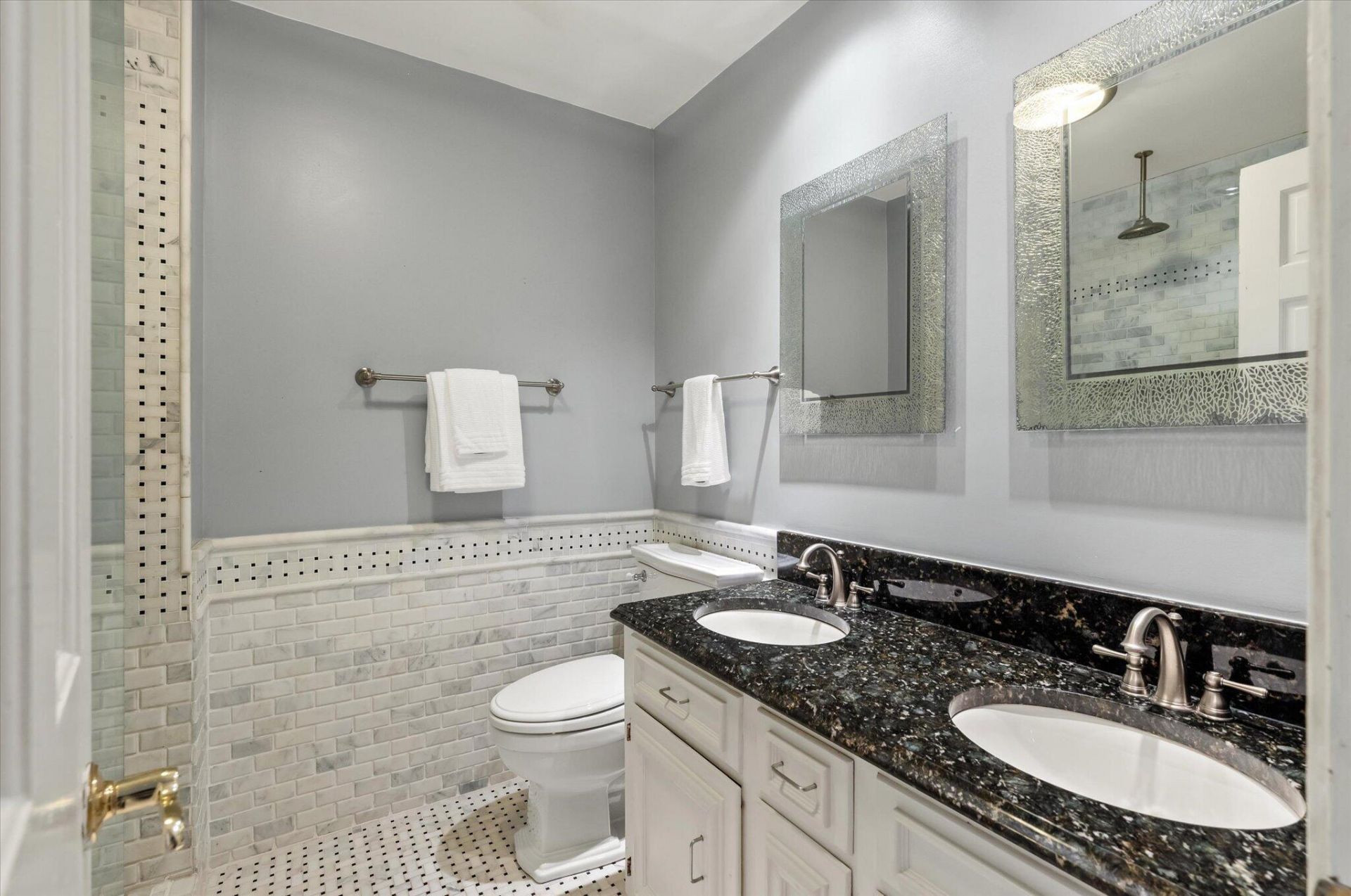 975 Harbortowne Road Photo 36