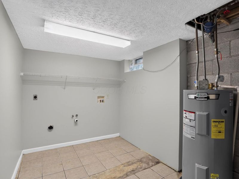6074 Lepage Court, Columbus, OH 43229 Photo 21