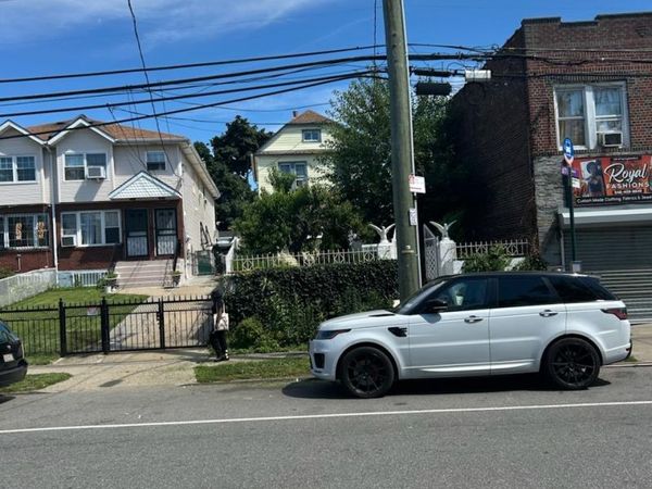 135-23 Springfield Boulevard , Springfield Gardens, NY 11413