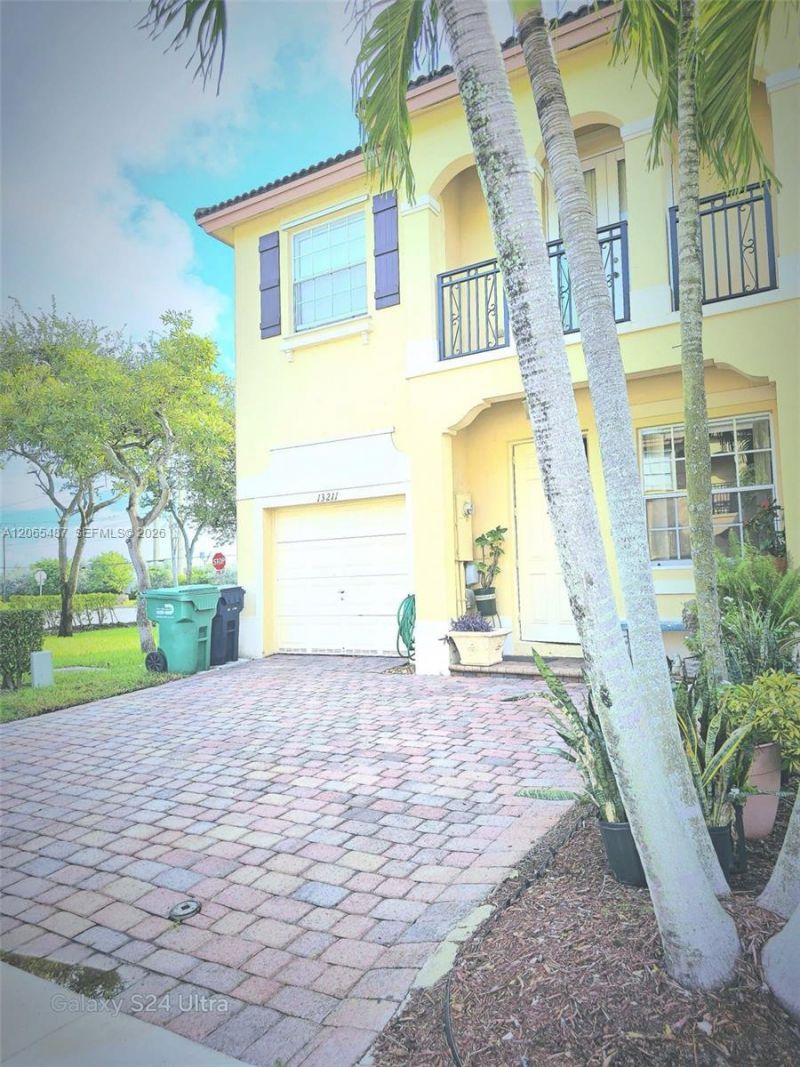 13211 SW 127th Ct , Miami, FL 33186 Photo