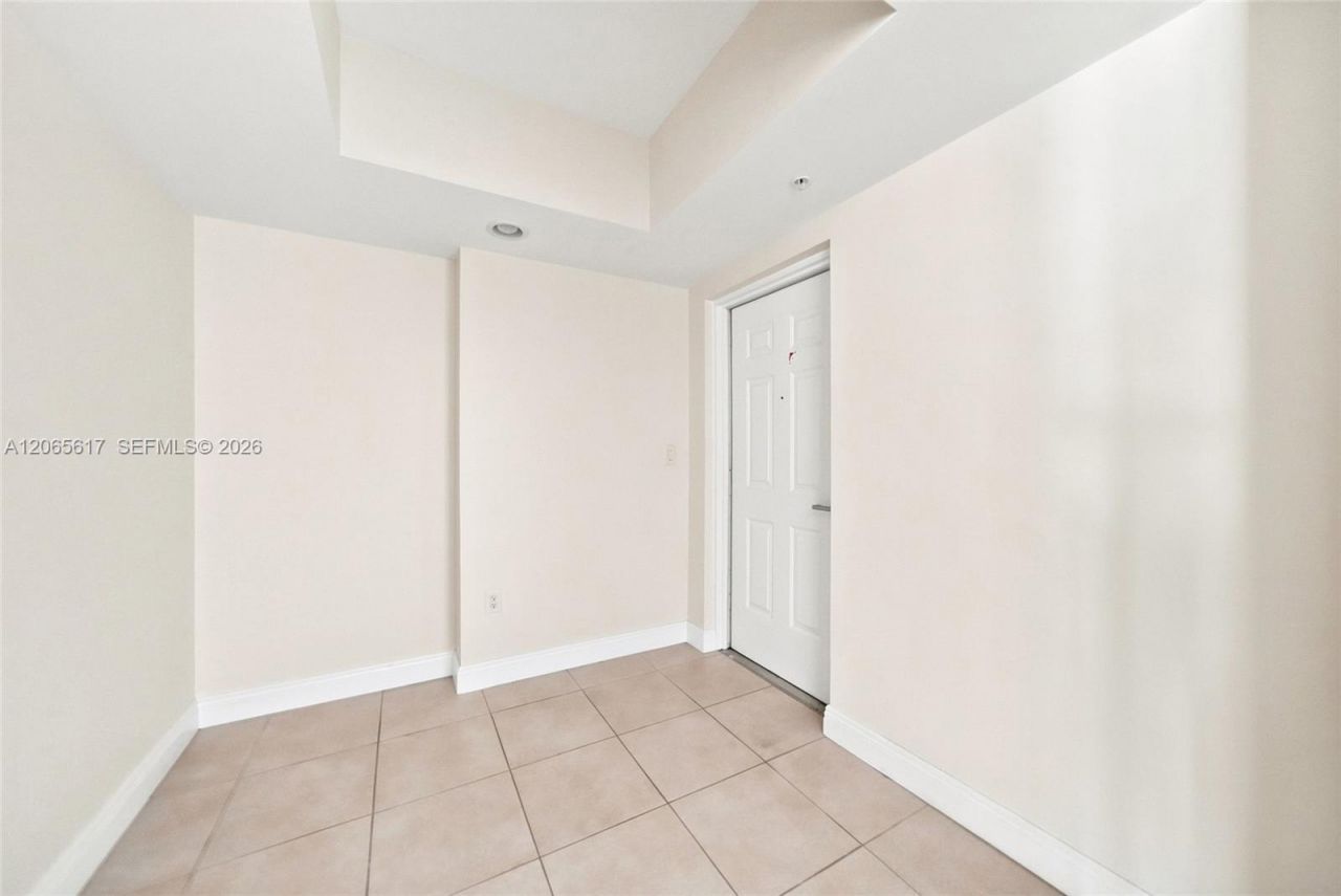 7275 SW 90th Way , Unit 508, Miami, FL 33156 Photo
