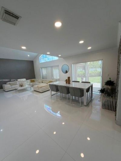 4959 SW 33rd Way , Hollywood, FL 33312 Photo