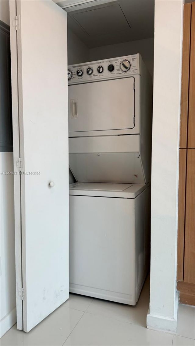 350 S Miami Ave, Unit 302, Miami, FL 33130 Photo