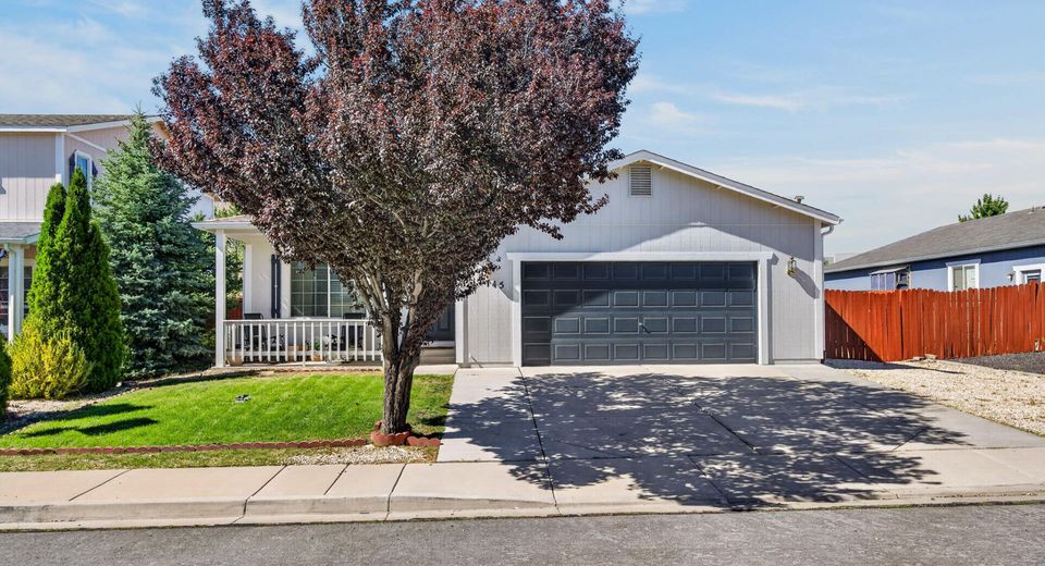 17745 Live Oak Court, Reno, NV 89508 Photo