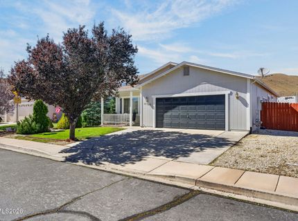 17745 Live Oak Court, Reno, NV 89508 Photo