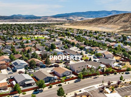 17745 Live Oak Court, Reno, NV 89508 Photo