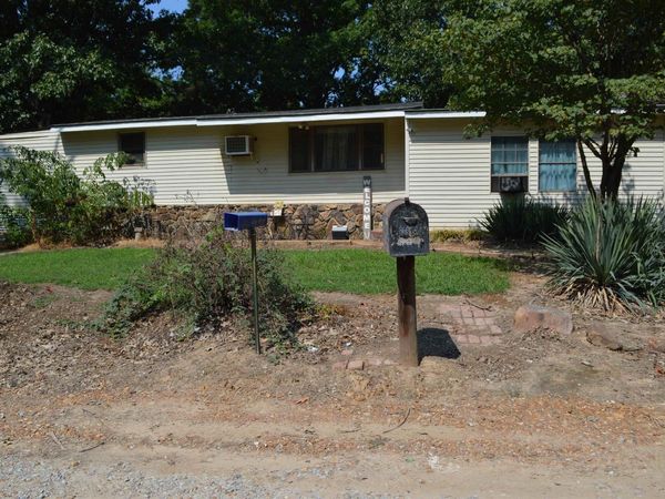 8661 Northwood Lane, Harrisburg, AR 72432