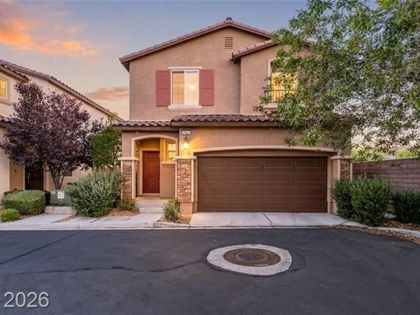 7616 Eastham Bay Avenue, Las Vegas, NV 89179