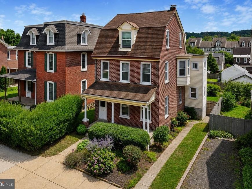 312 Washington Avenue, Downingtown, PA 19335 Main Photo