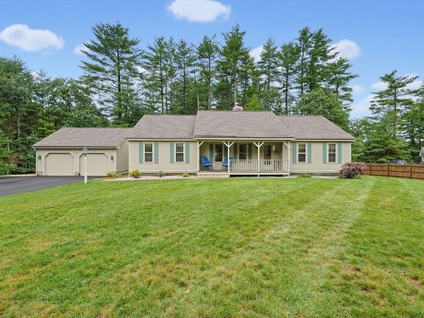 14 Pheasant Ridge Rd, Townsend, MA 01469