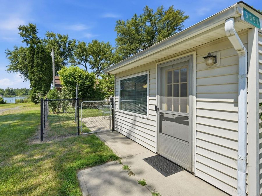 Property Image 6