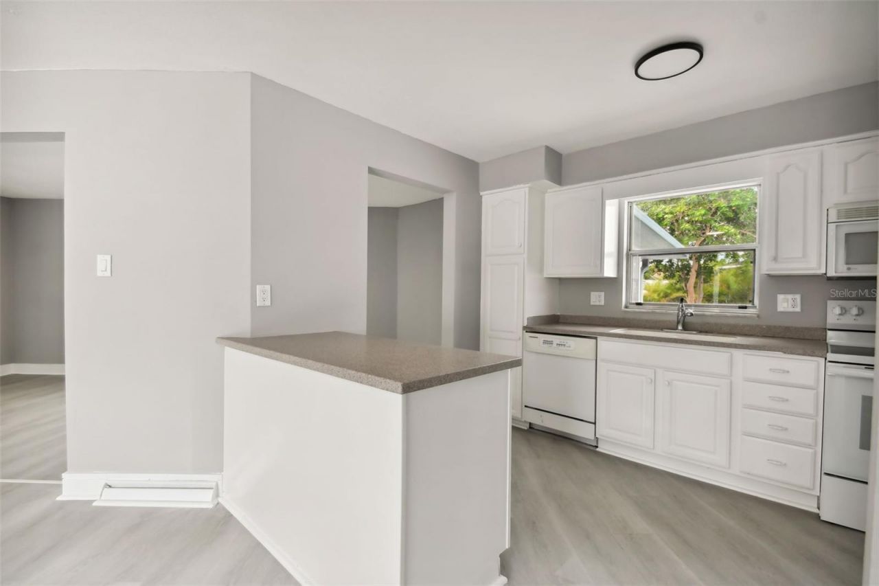4411 3rd Avenue E, Bradenton, FL 34208 Photo