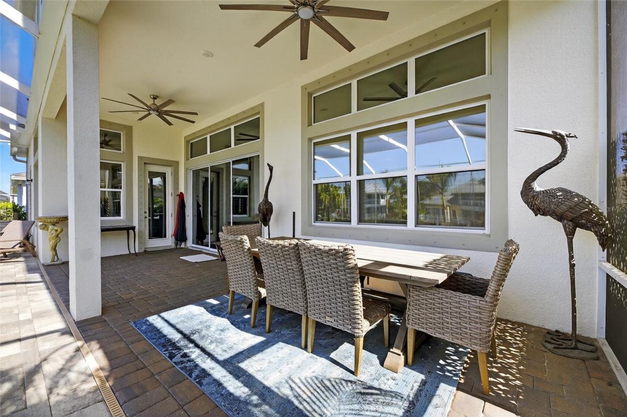 998 Signet Drive, Apollo Beach, FL 33572 Photo