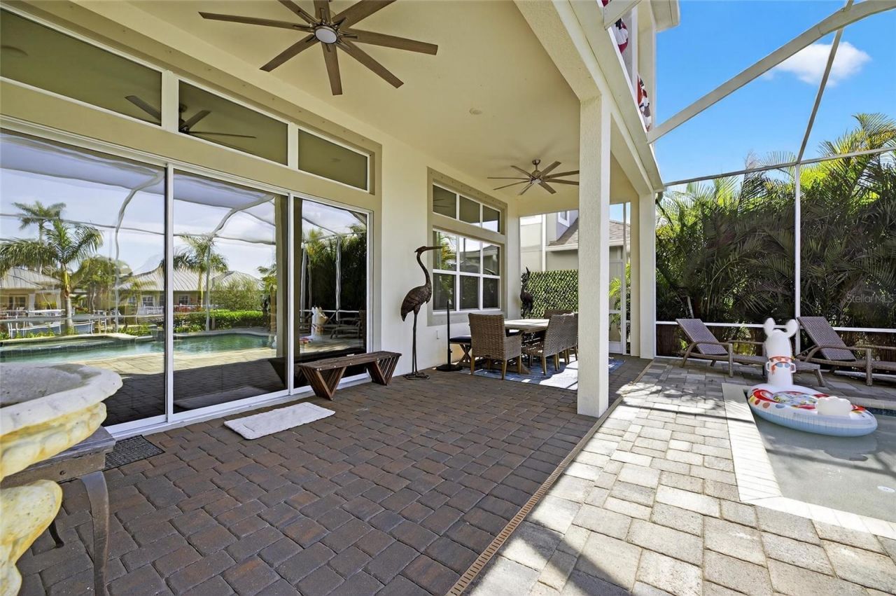 998 Signet Drive, Apollo Beach, FL 33572 Photo