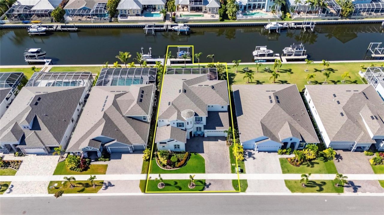998 Signet Drive, Apollo Beach, FL 33572 Photo
