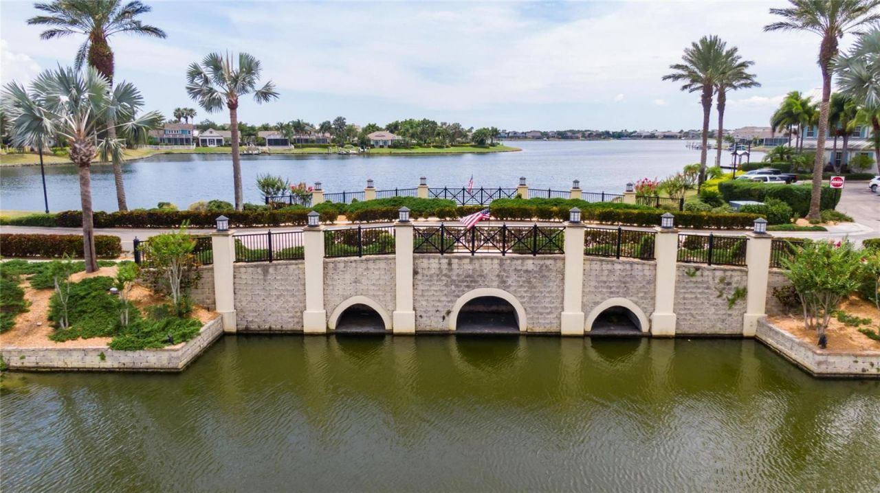 998 Signet Drive, Apollo Beach, FL 33572 Photo