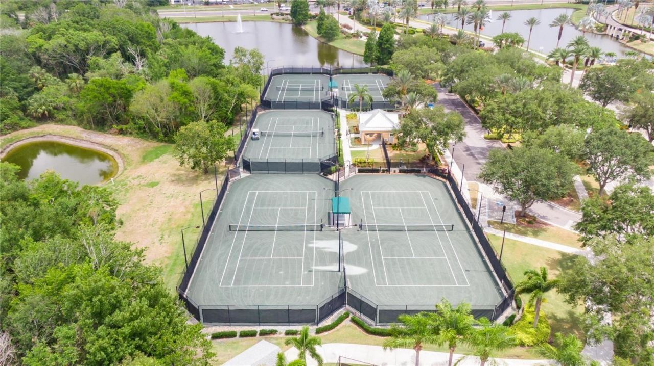 998 Signet Drive, Apollo Beach, FL 33572 Photo